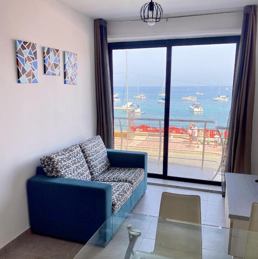 F1 1 Lovely Room, Bathroom And Living Shared Saint Julian's Eksteriør bilde