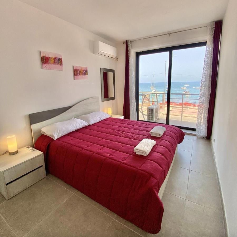 F1 1 Lovely Room, Bathroom And Living Shared Saint Julian's Eksteriør bilde